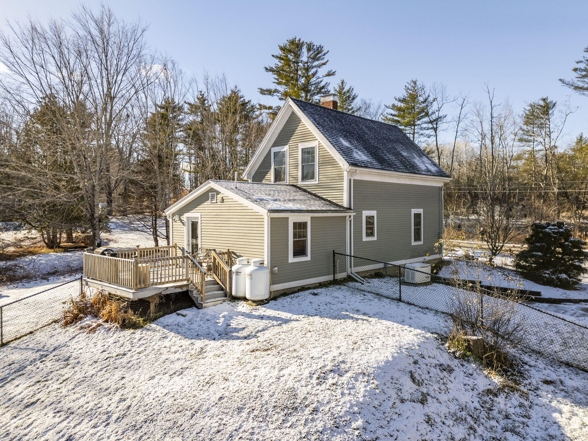 445 River Road Richmond ME 04357