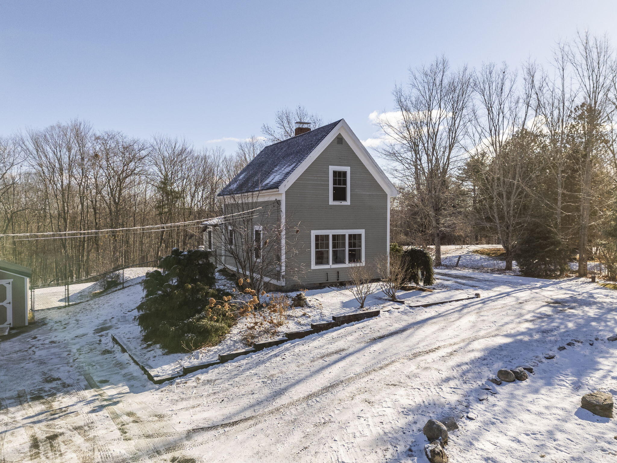 445 River Road Richmond ME 04357