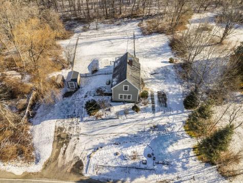 445 River Road Richmond ME 04357