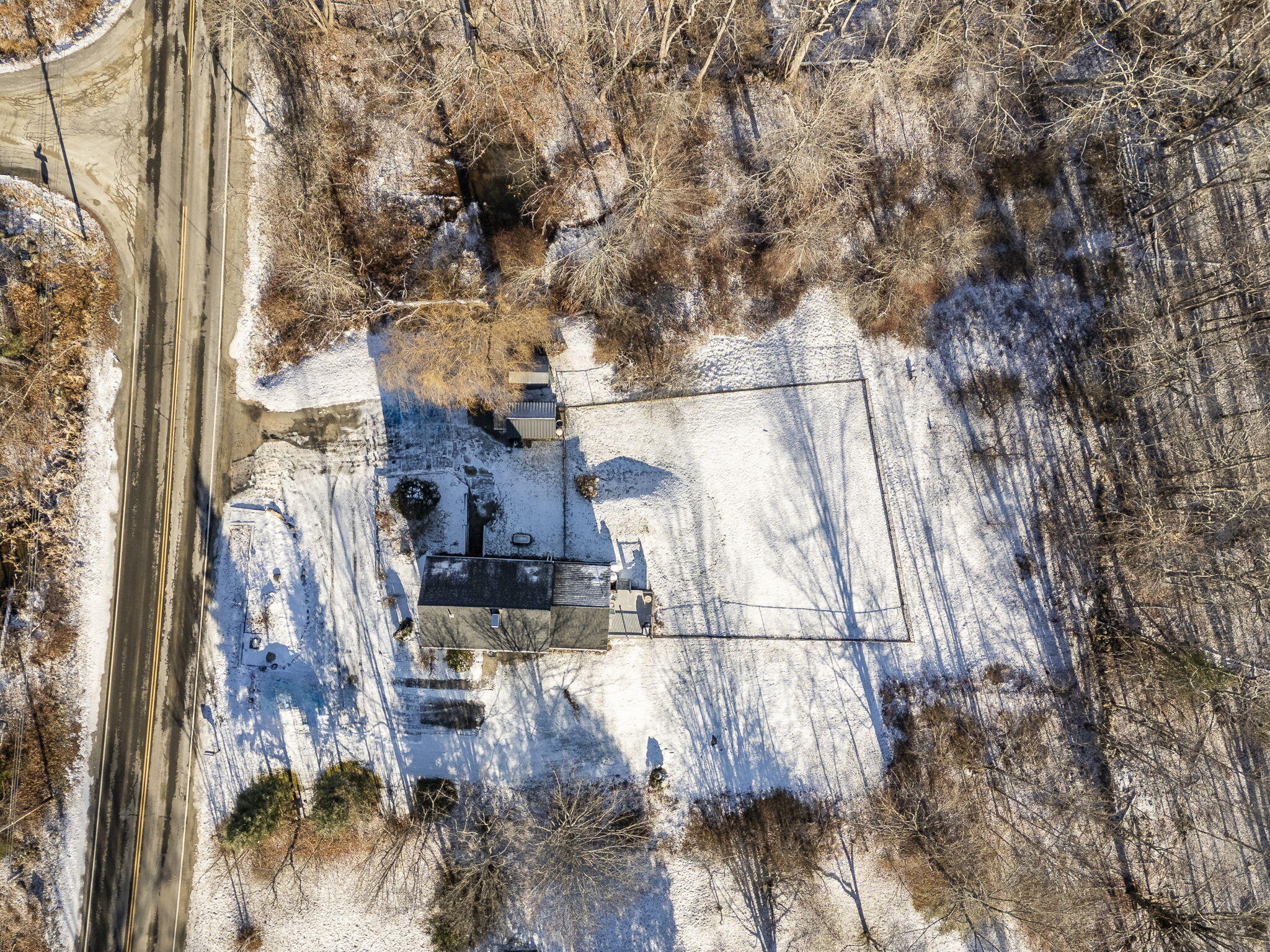 445 River Road Richmond ME 04357