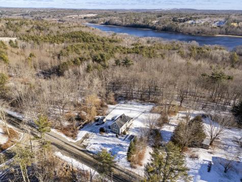 445 River Road Richmond ME 04357