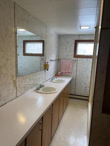 48 Gay Street Rockland ME 04841