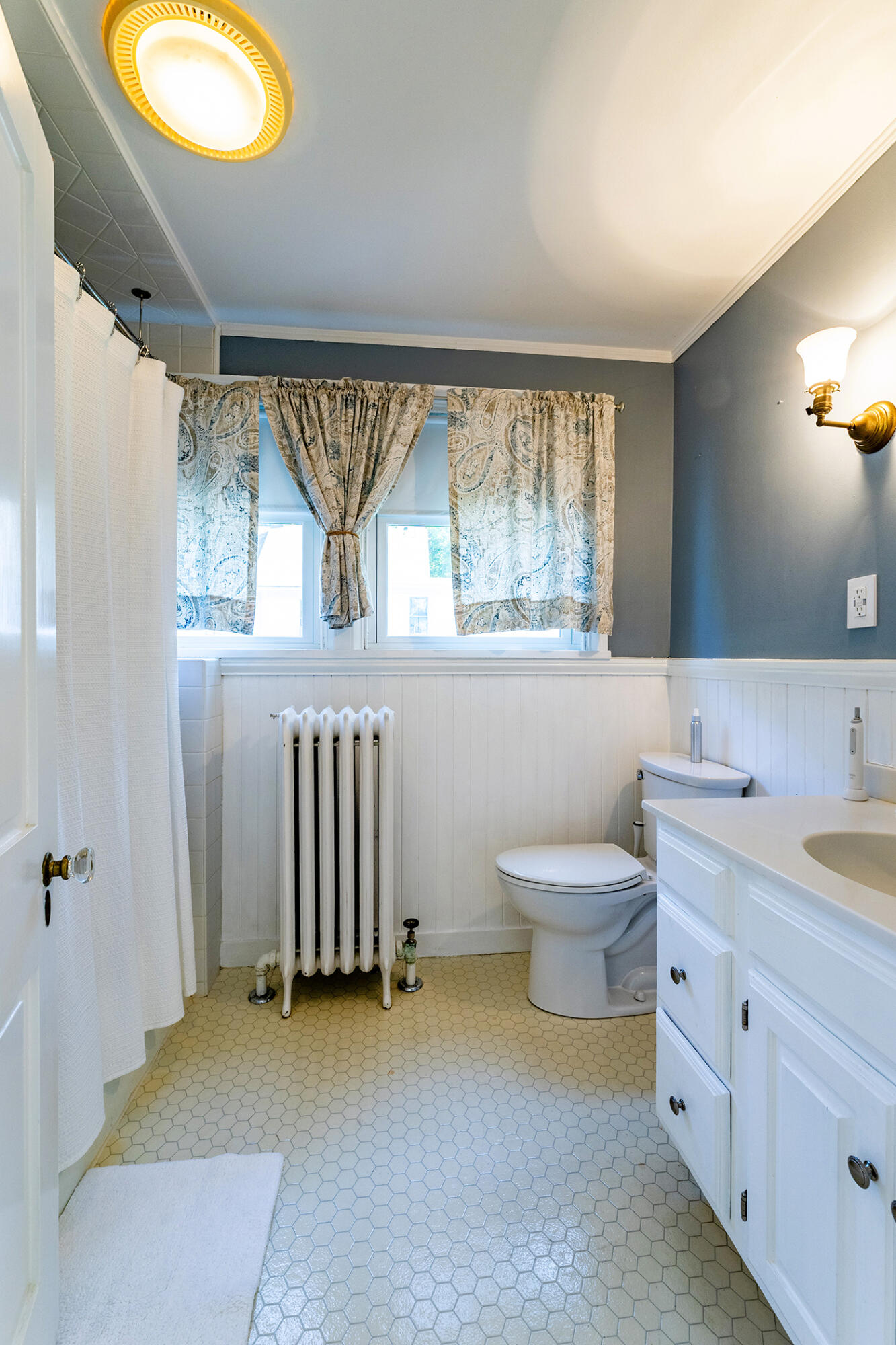 27 High Street Camden ME 04843