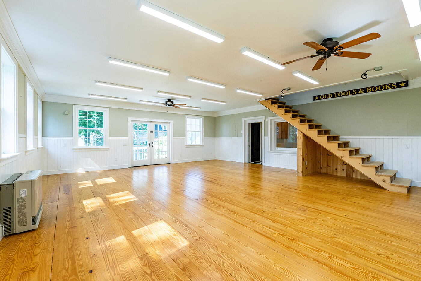 27 High Street Camden ME 04843