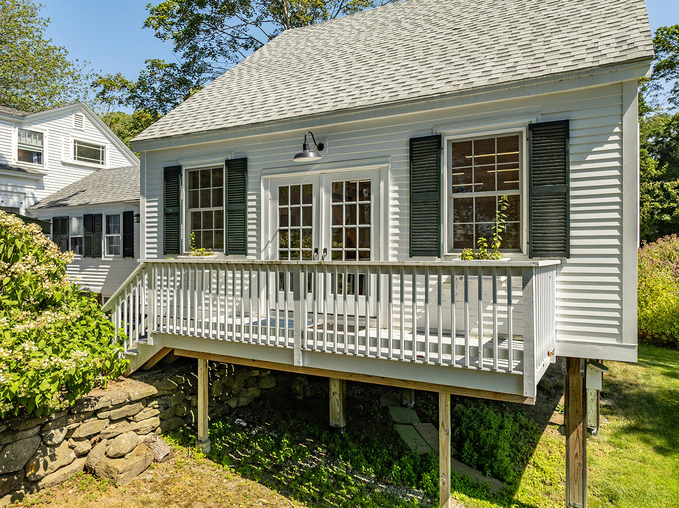 27 High Street Camden ME 04843