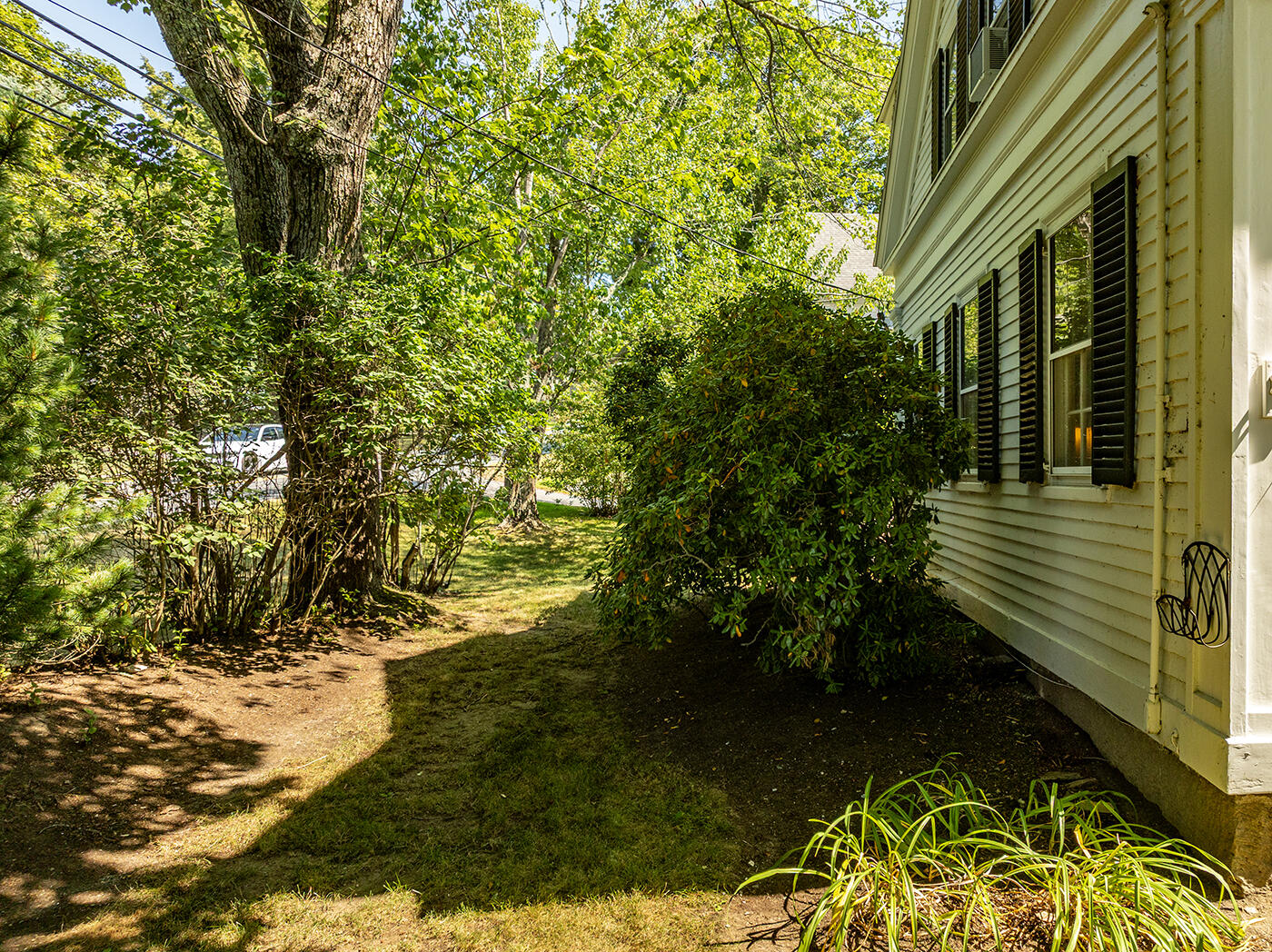 27 High Street Camden ME 04843