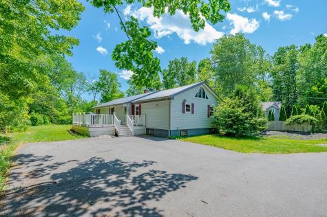 15 Vine Street South Berwick ME 03908