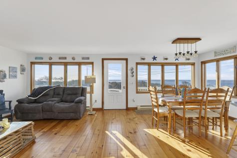 252 Seashore Avenue Portland ME 04108