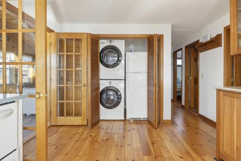 252 Seashore Avenue Portland ME 04108