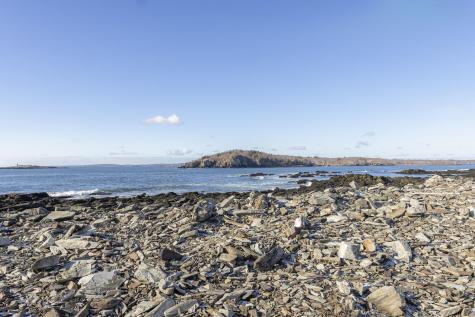 252 Seashore Avenue Portland ME 04108