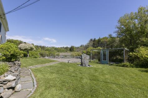 252 Seashore Avenue Portland ME 04108