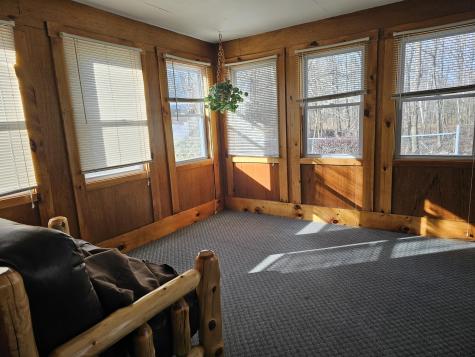 14 Jeannette Avenue Lewiston ME 04240