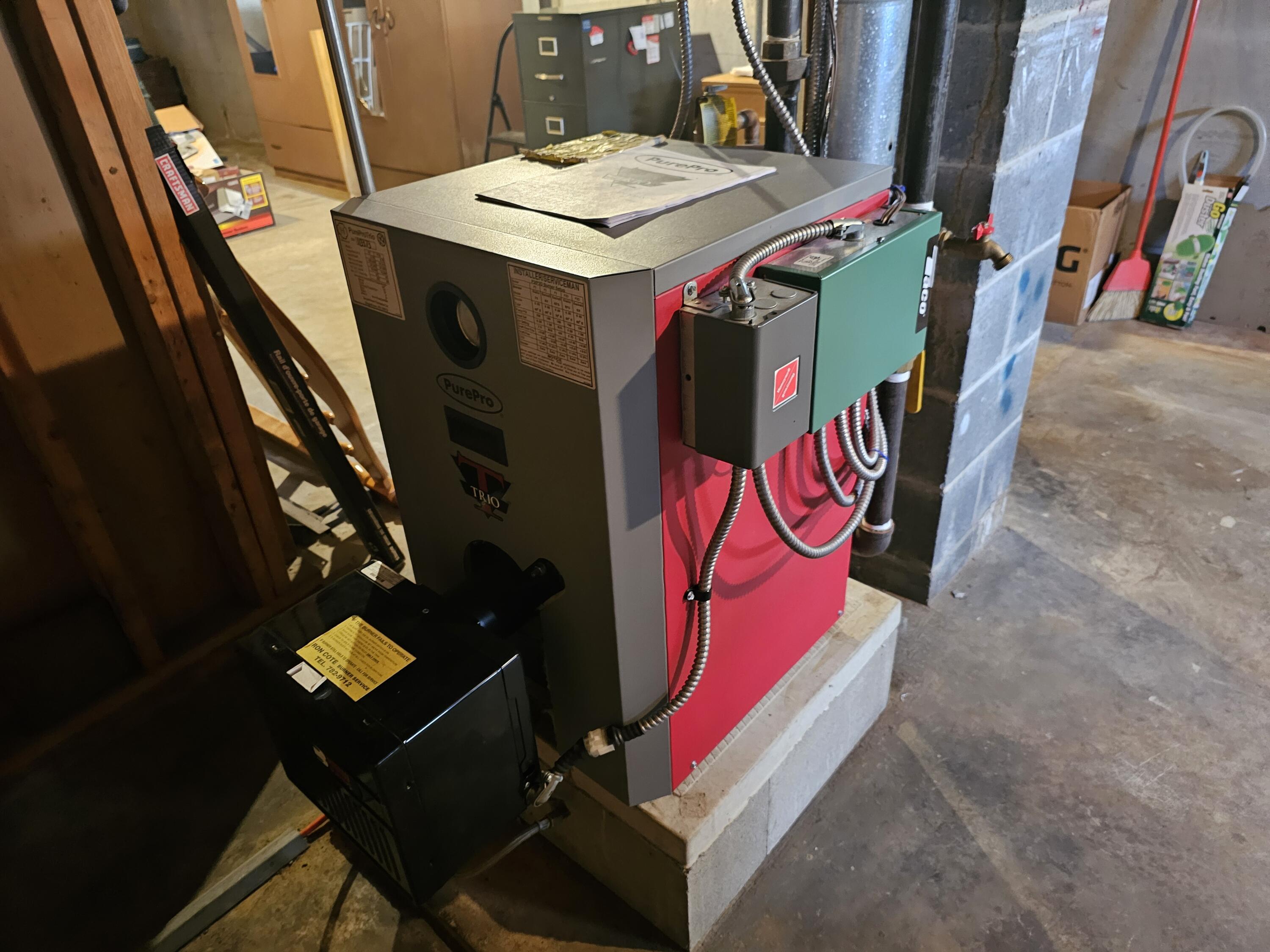 14 Jeannette Avenue Lewiston ME 04240