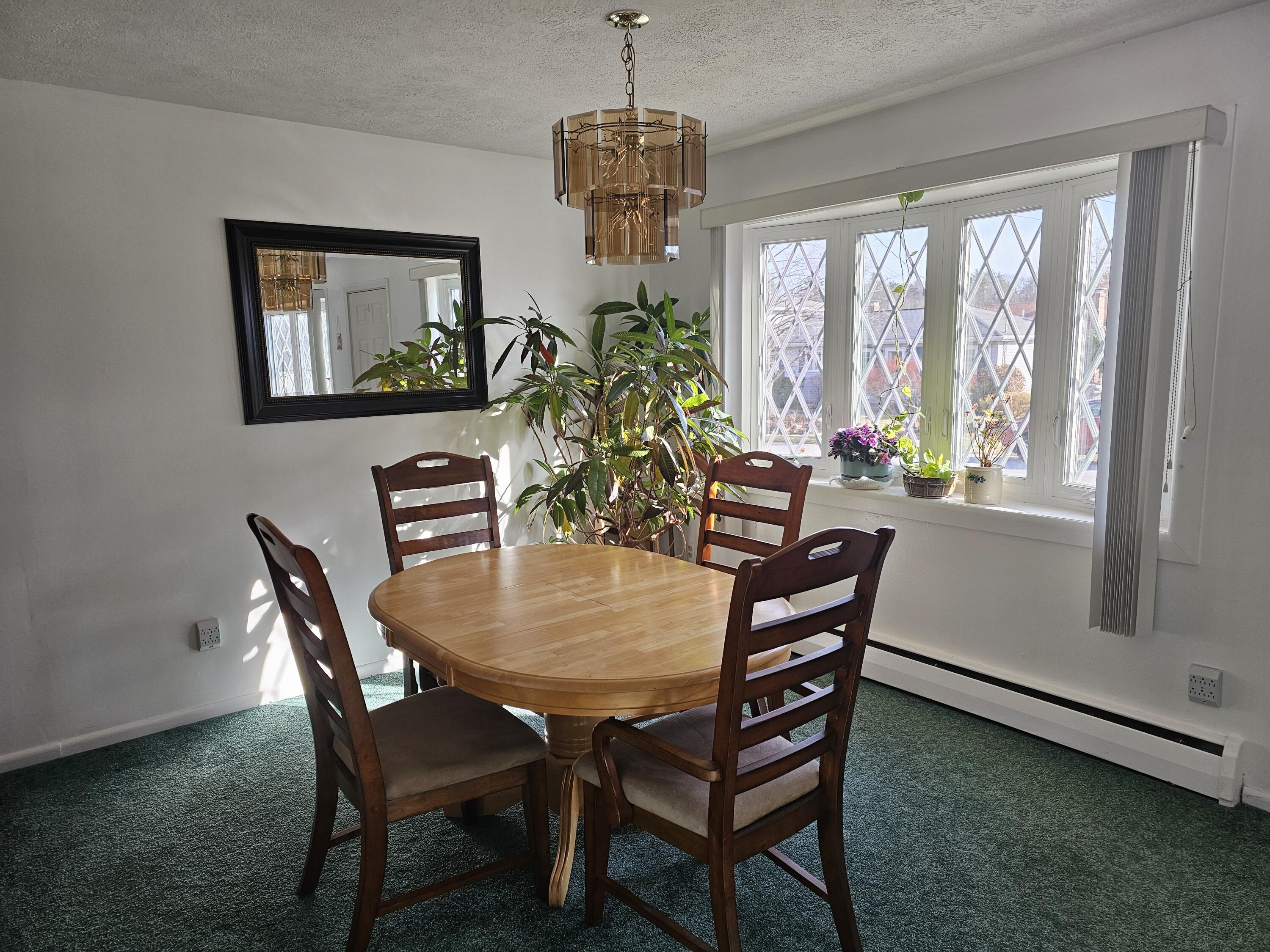 14 Jeannette Avenue Lewiston ME 04240