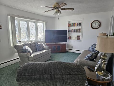 14 Jeannette Avenue Lewiston ME 04240