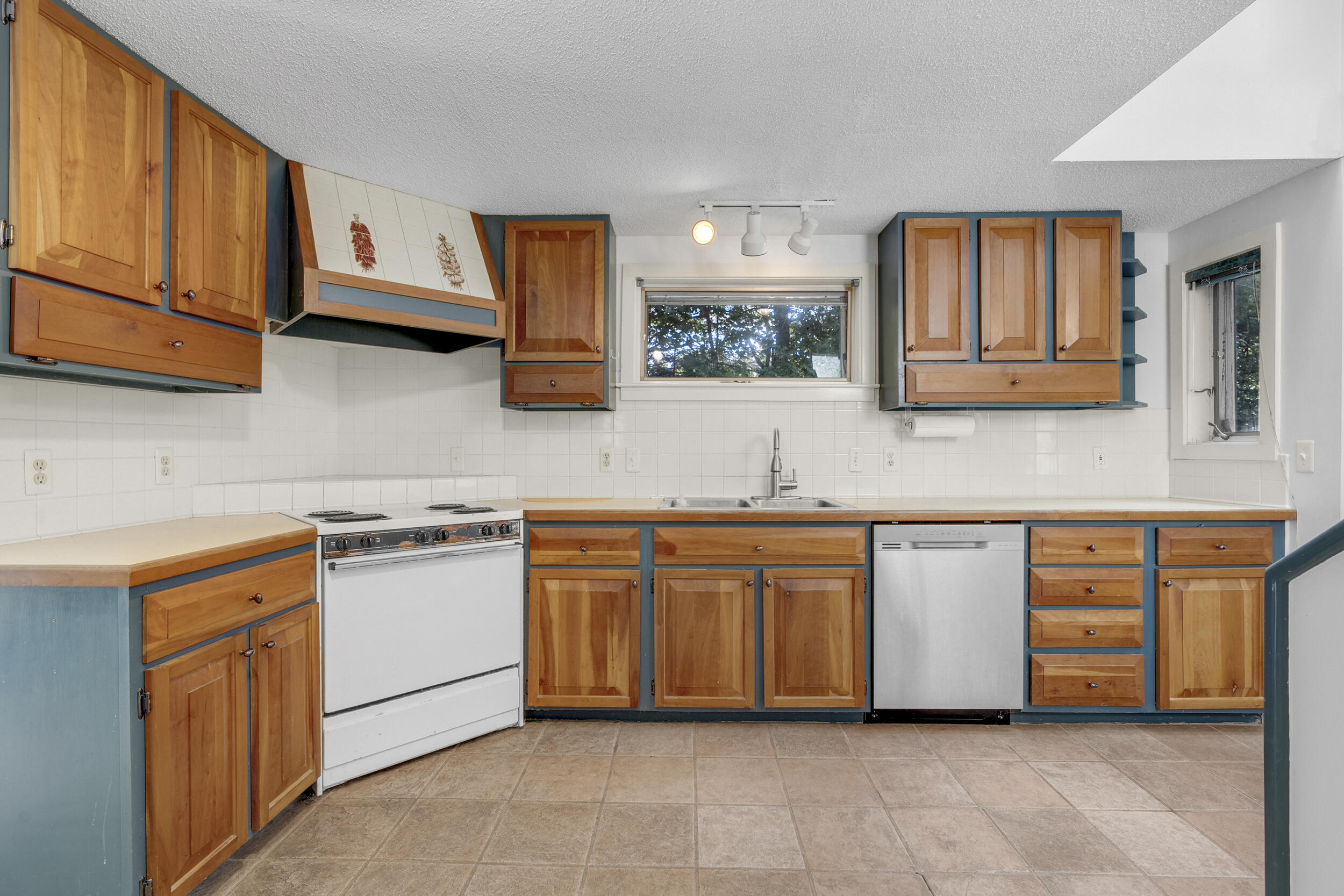 48 Randolph Street Portland ME 04103