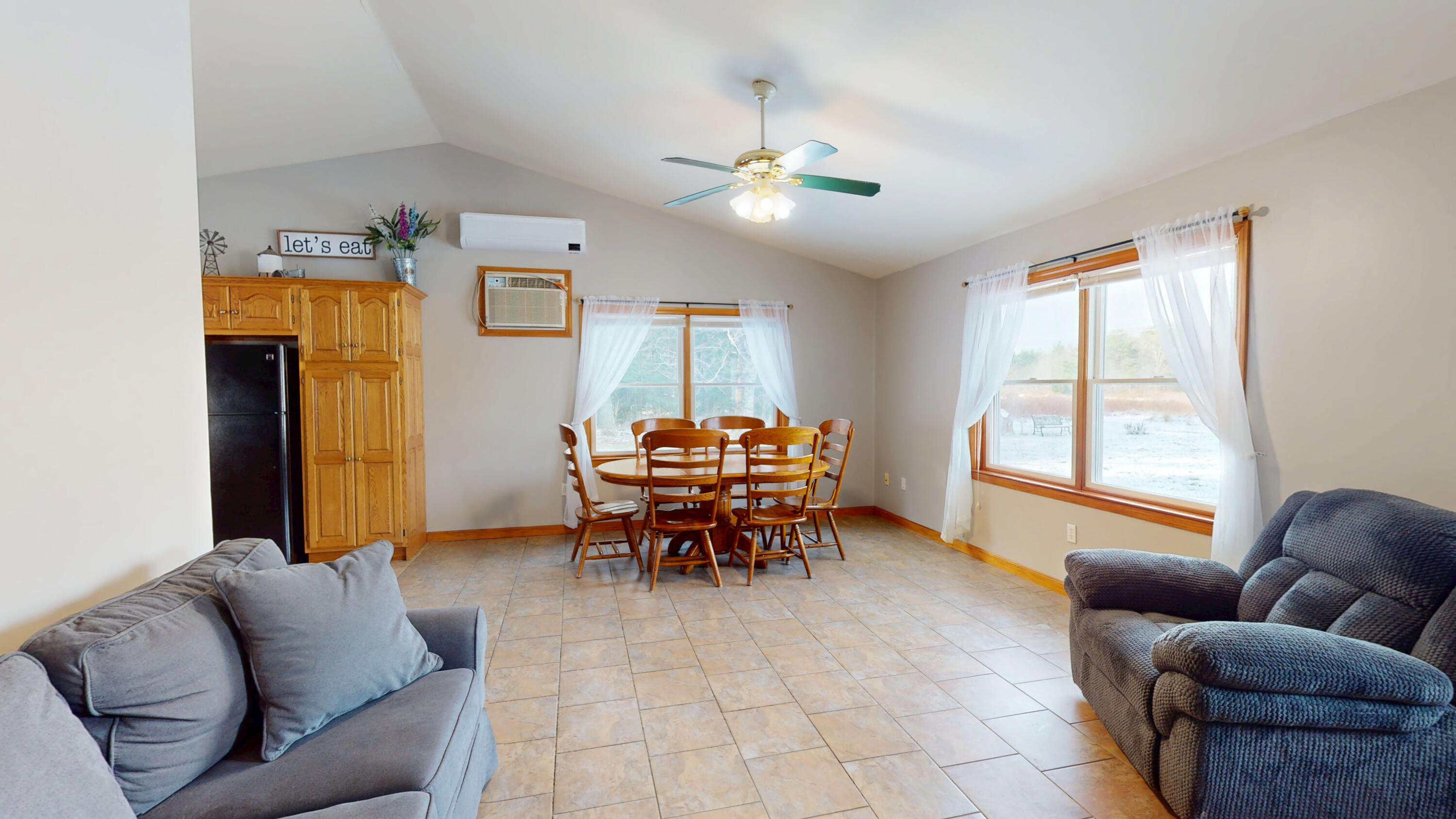 90 Gardiner Road Whitefield ME 04353