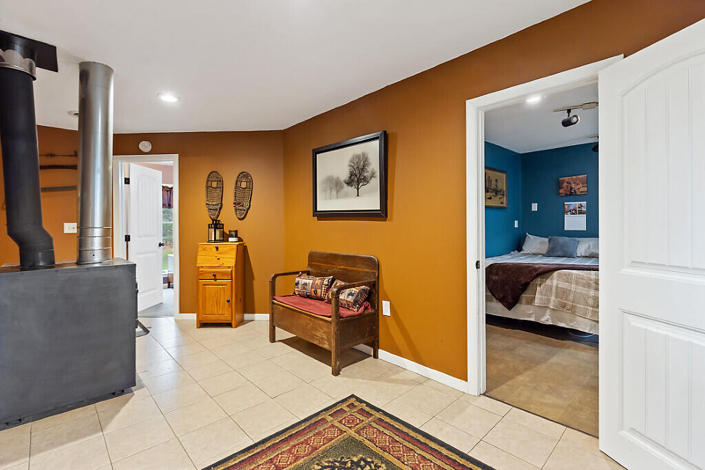 733 Middle Road Skowhegan ME 04976