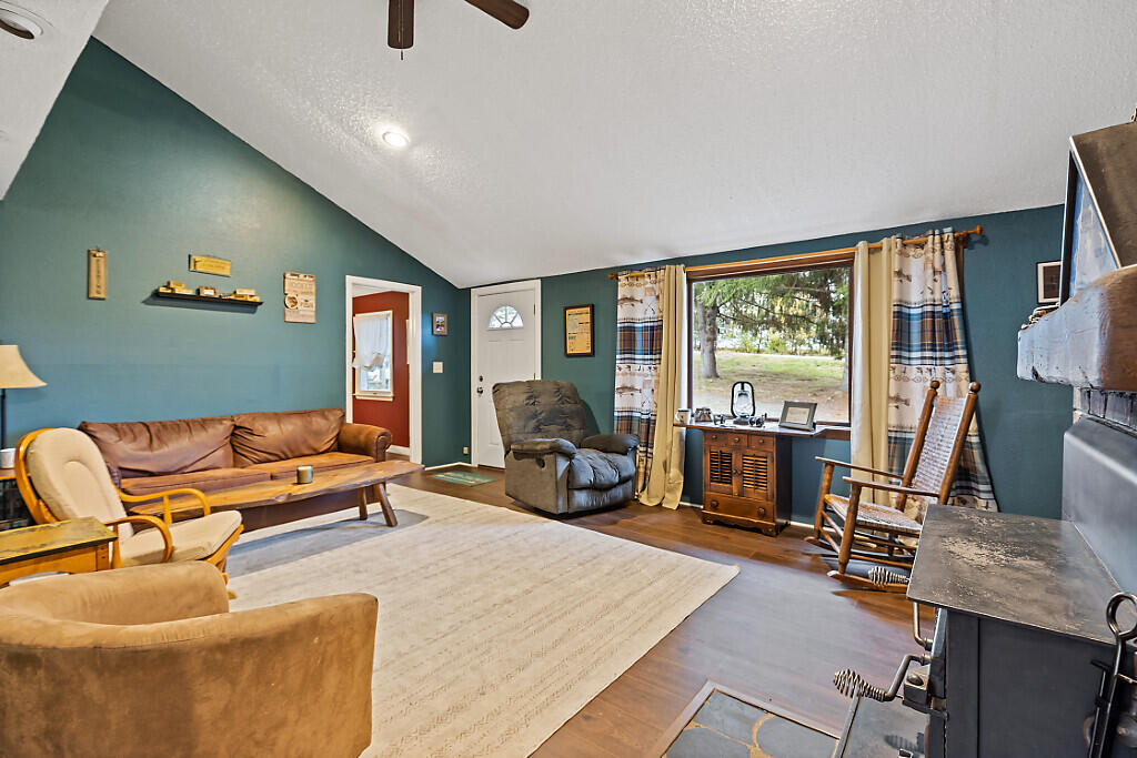 733 Middle Road Skowhegan ME 04976