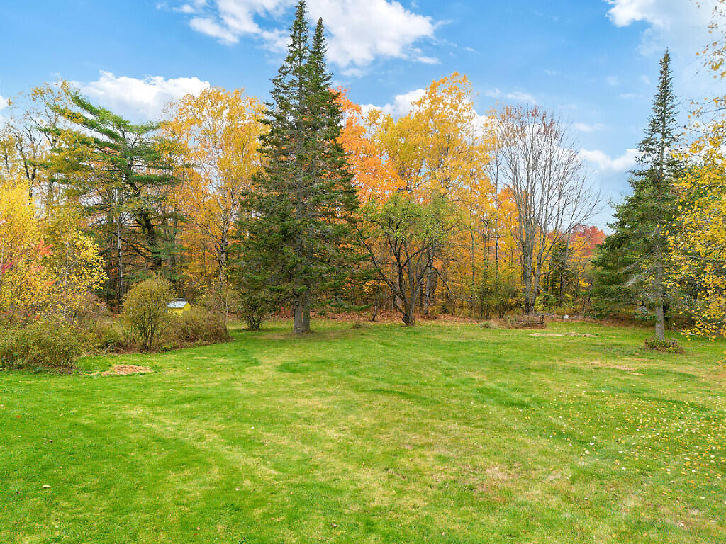 733 Middle Road Skowhegan ME 04976