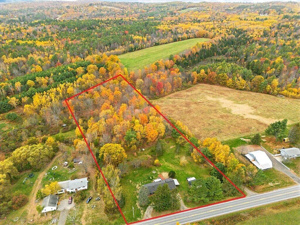 733 Middle Road Skowhegan ME 04976