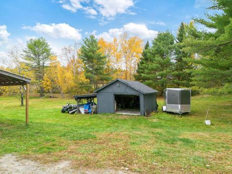 733 Middle Road Skowhegan ME 04976