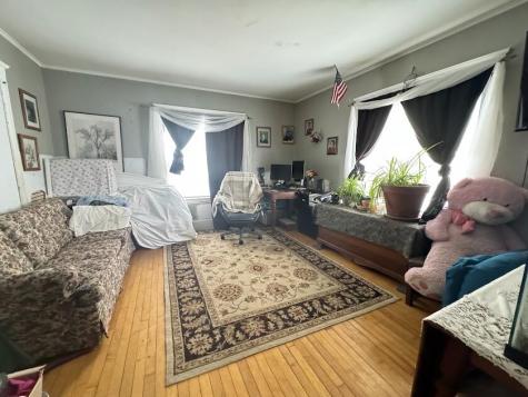 379 College Street Lewiston ME 04240