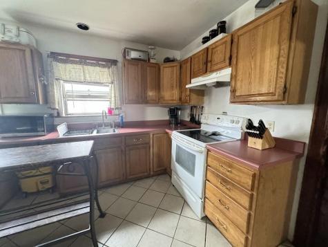 379 College Street Lewiston ME 04240