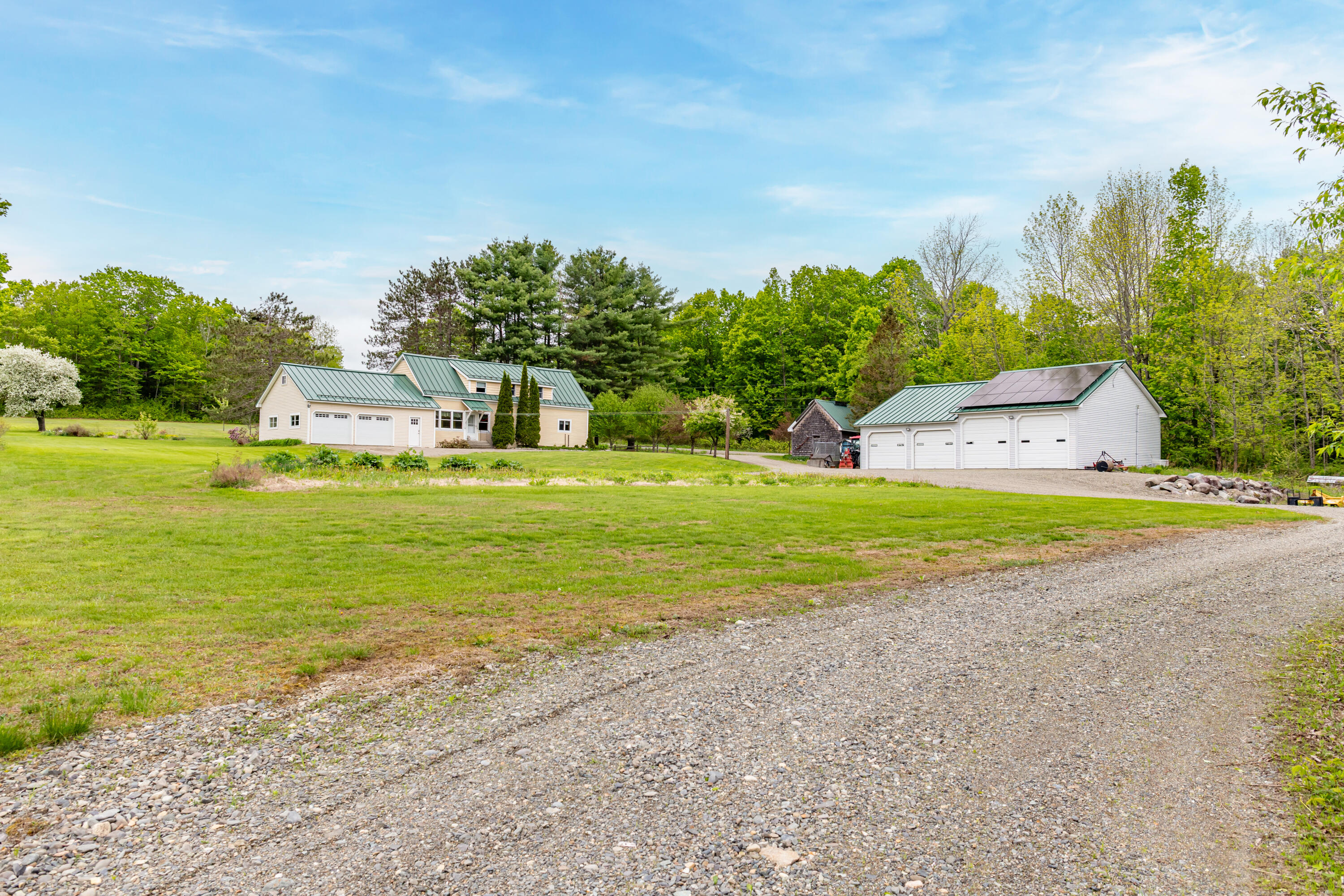 303 Williams Road Bradford ME 04410