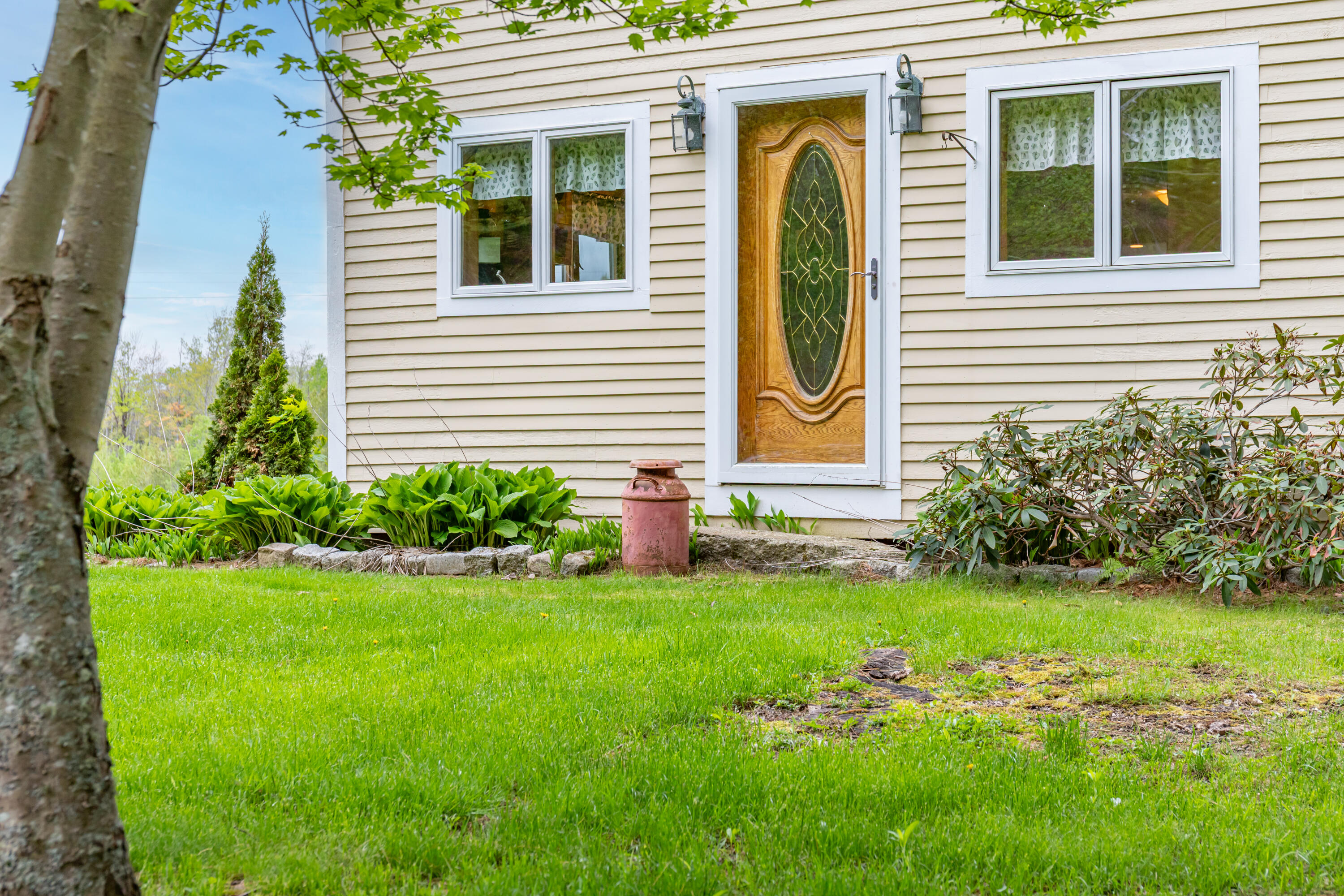 303 Williams Road Bradford ME 04410