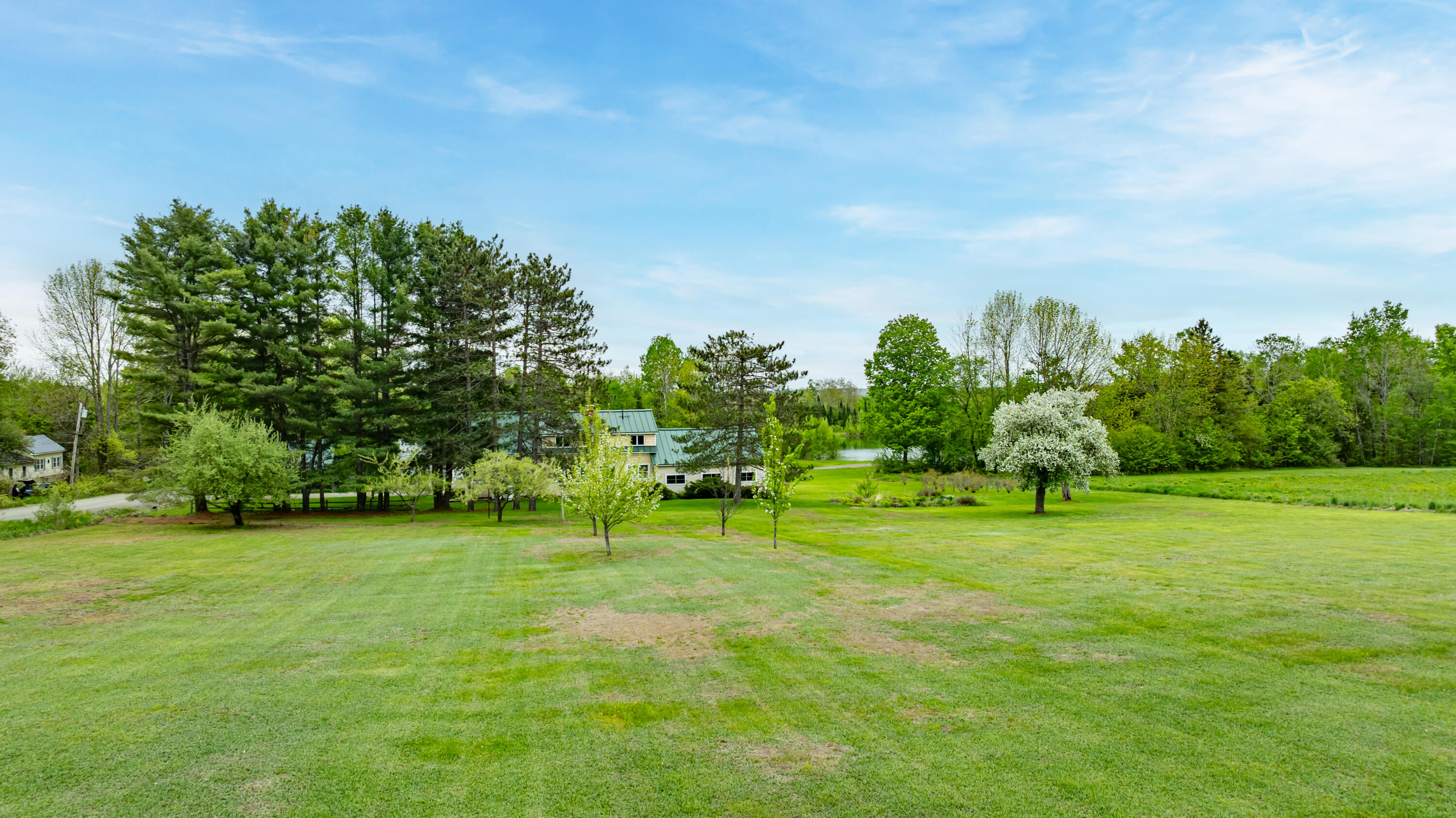 303 Williams Road Bradford ME 04410