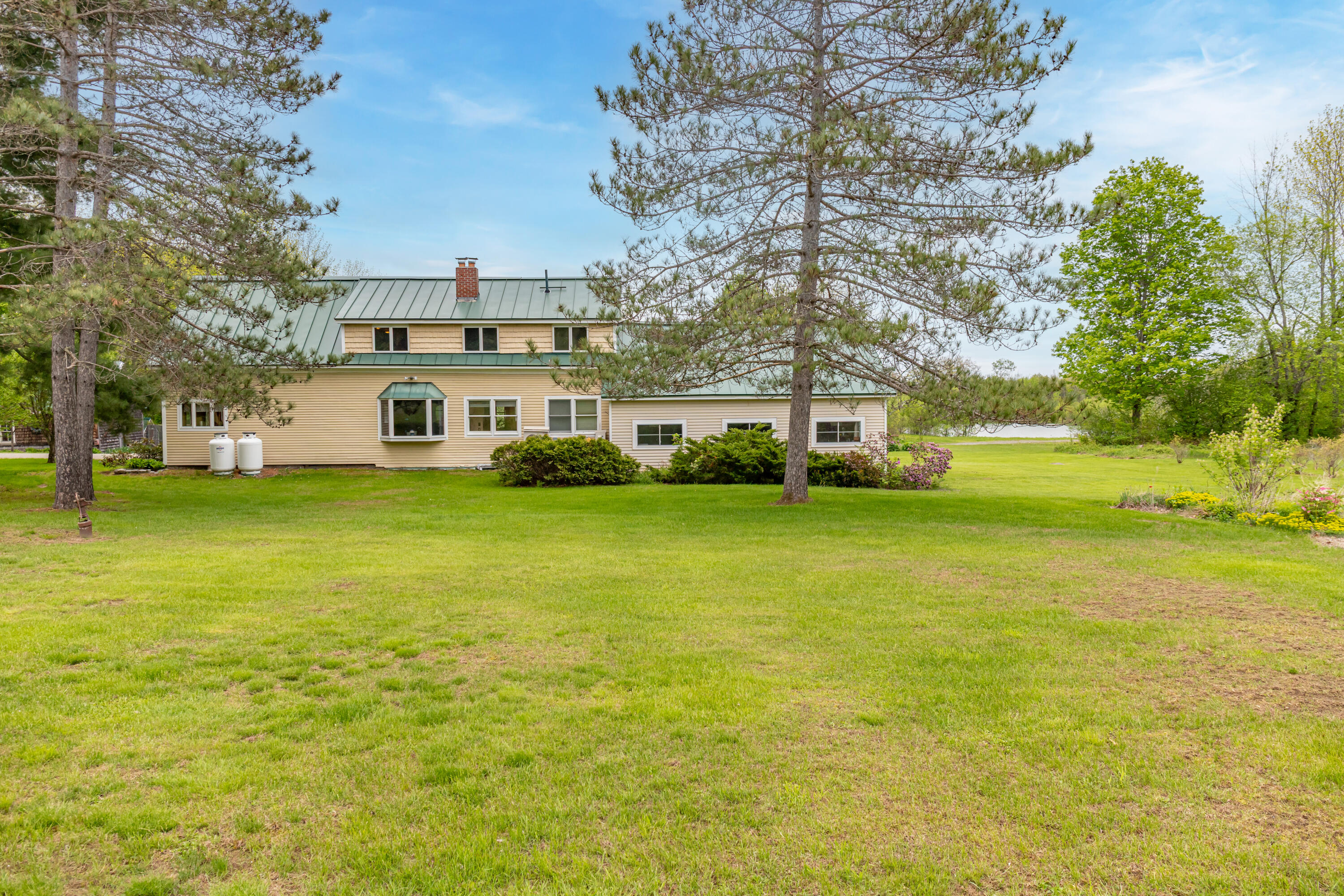 303 Williams Road Bradford ME 04410