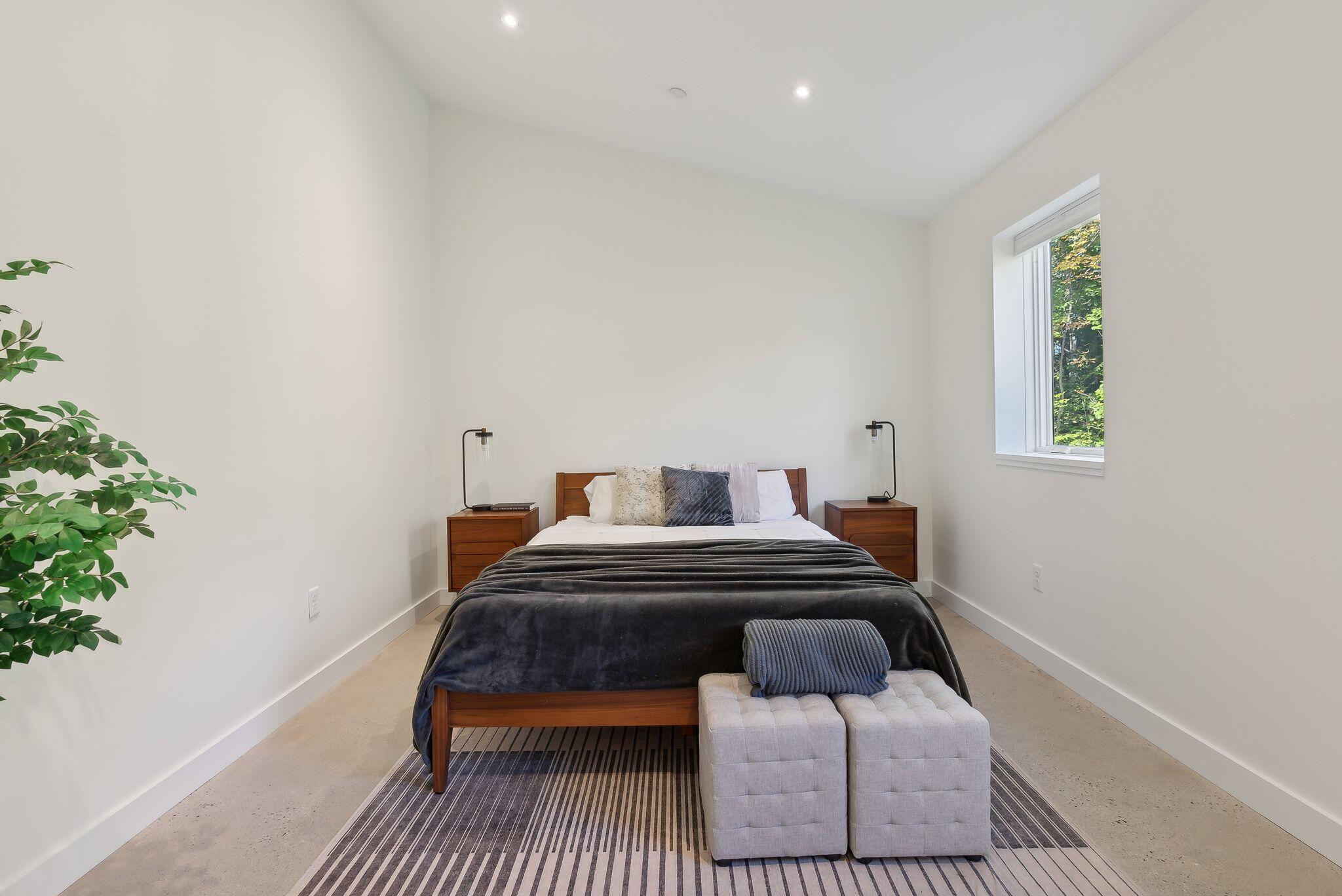 38 Mattie Lane Durham ME 04222