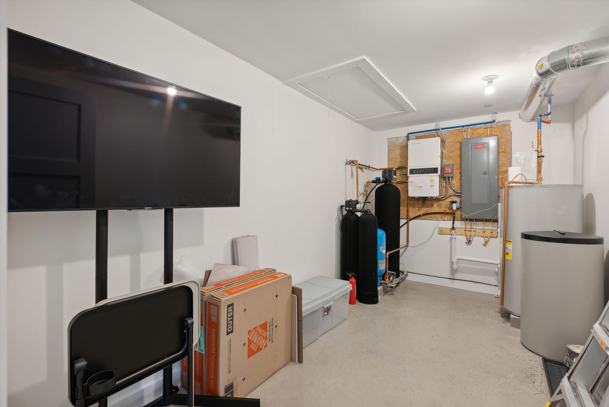 38 Mattie Lane Durham ME 04222