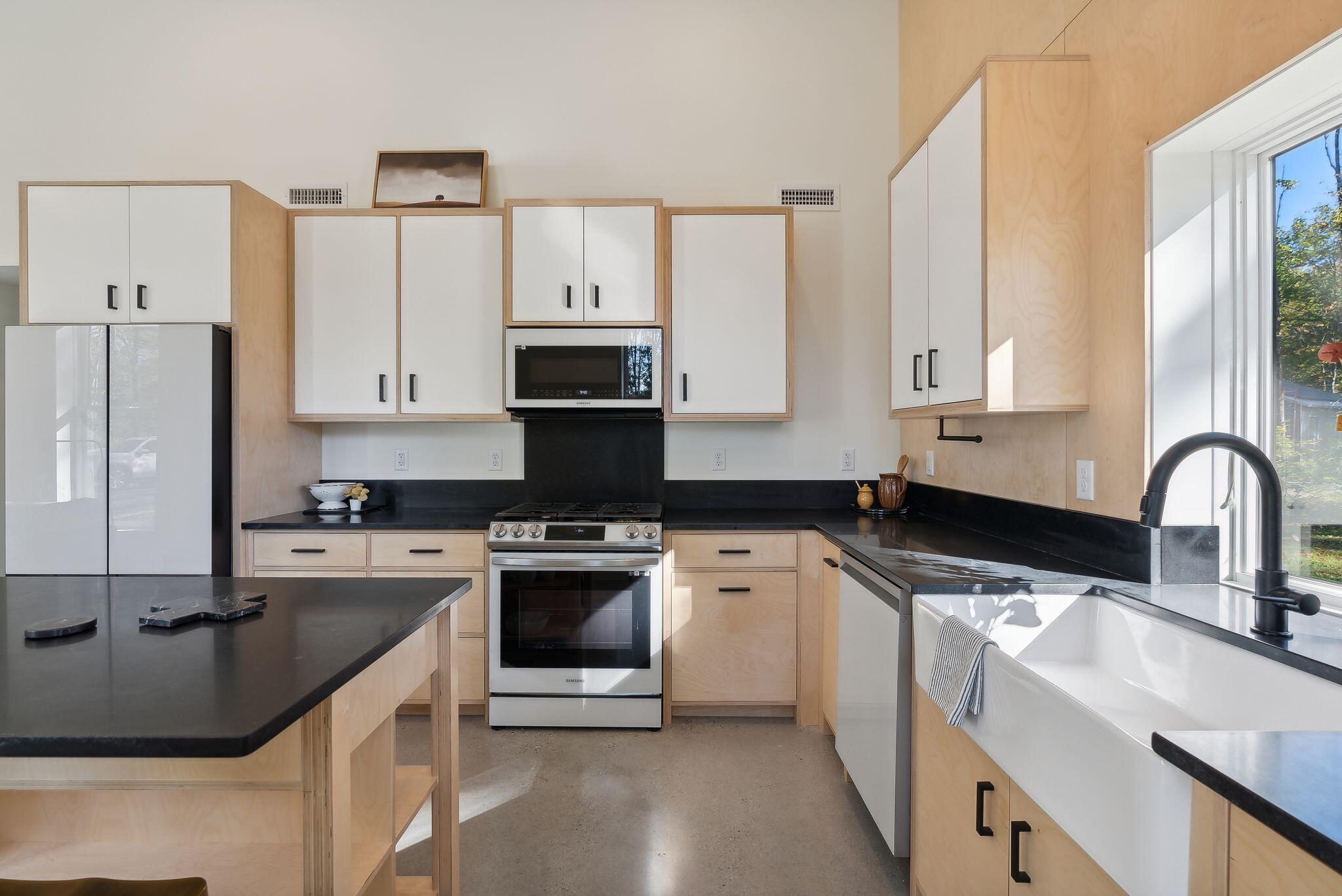 38 Mattie Lane Durham ME 04222