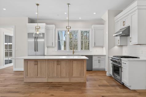 9 Acorn Avenue Kennebunkport ME 04046