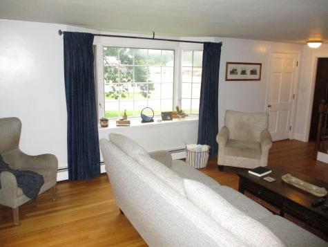 57 North Road Yarmouth ME 04096