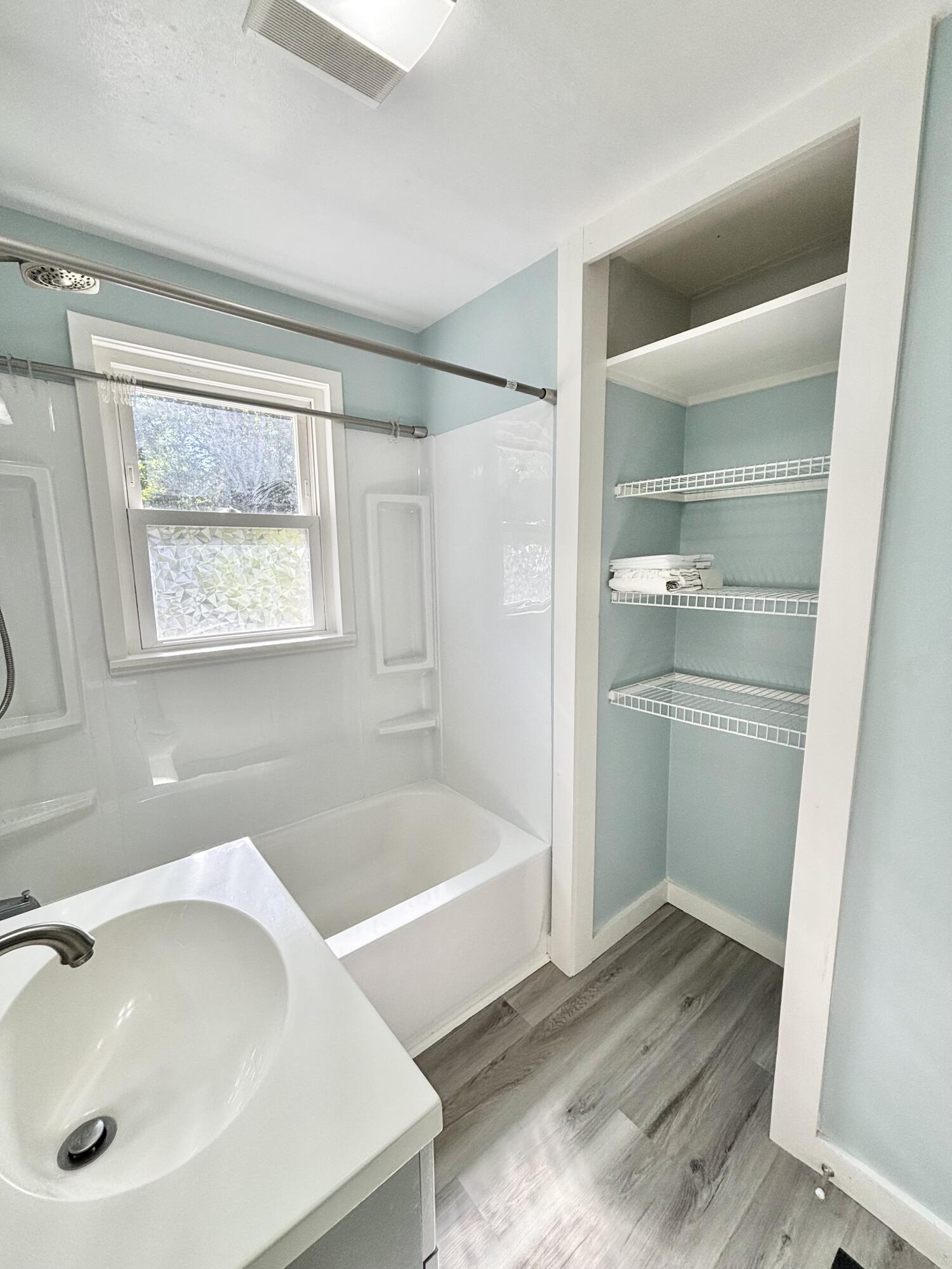 23 Carver Road Hampden ME 04444