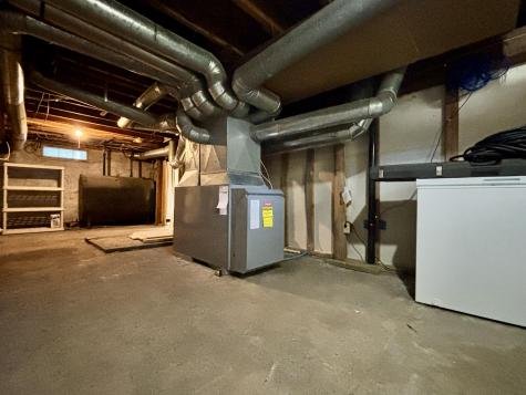 23 Carver Road Hampden ME 04444