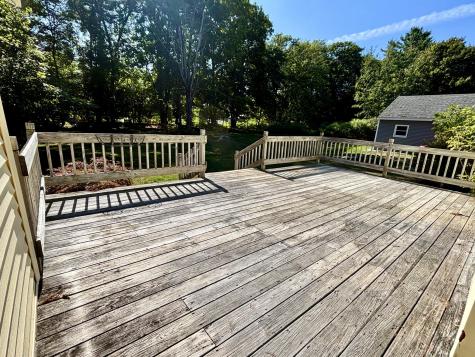 23 Carver Road Hampden ME 04444