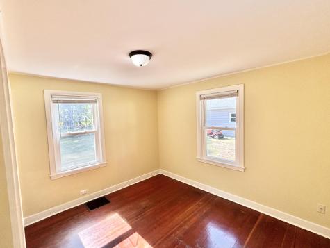 23 Carver Road Hampden ME 04444