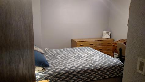 12 Saint Patrick Avenue Lewiston ME 04240