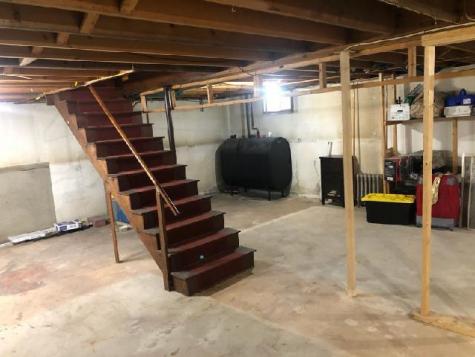 12 Saint Patrick Avenue Lewiston ME 04240