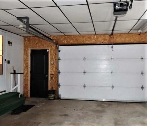 12 Saint Patrick Avenue Lewiston ME 04240