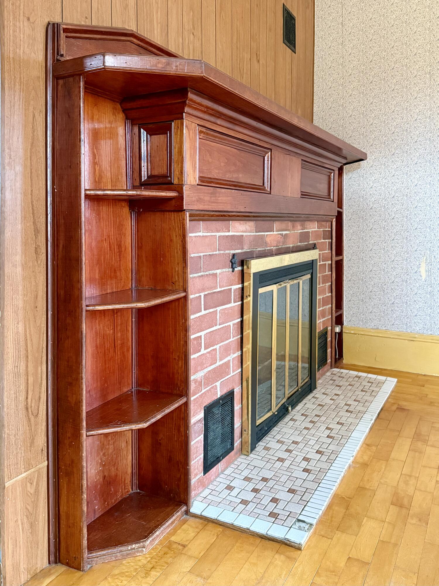 91 Downes Street Calais ME 04619