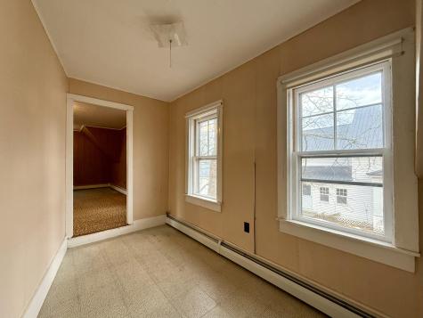 91 Downes Street Calais ME 04619