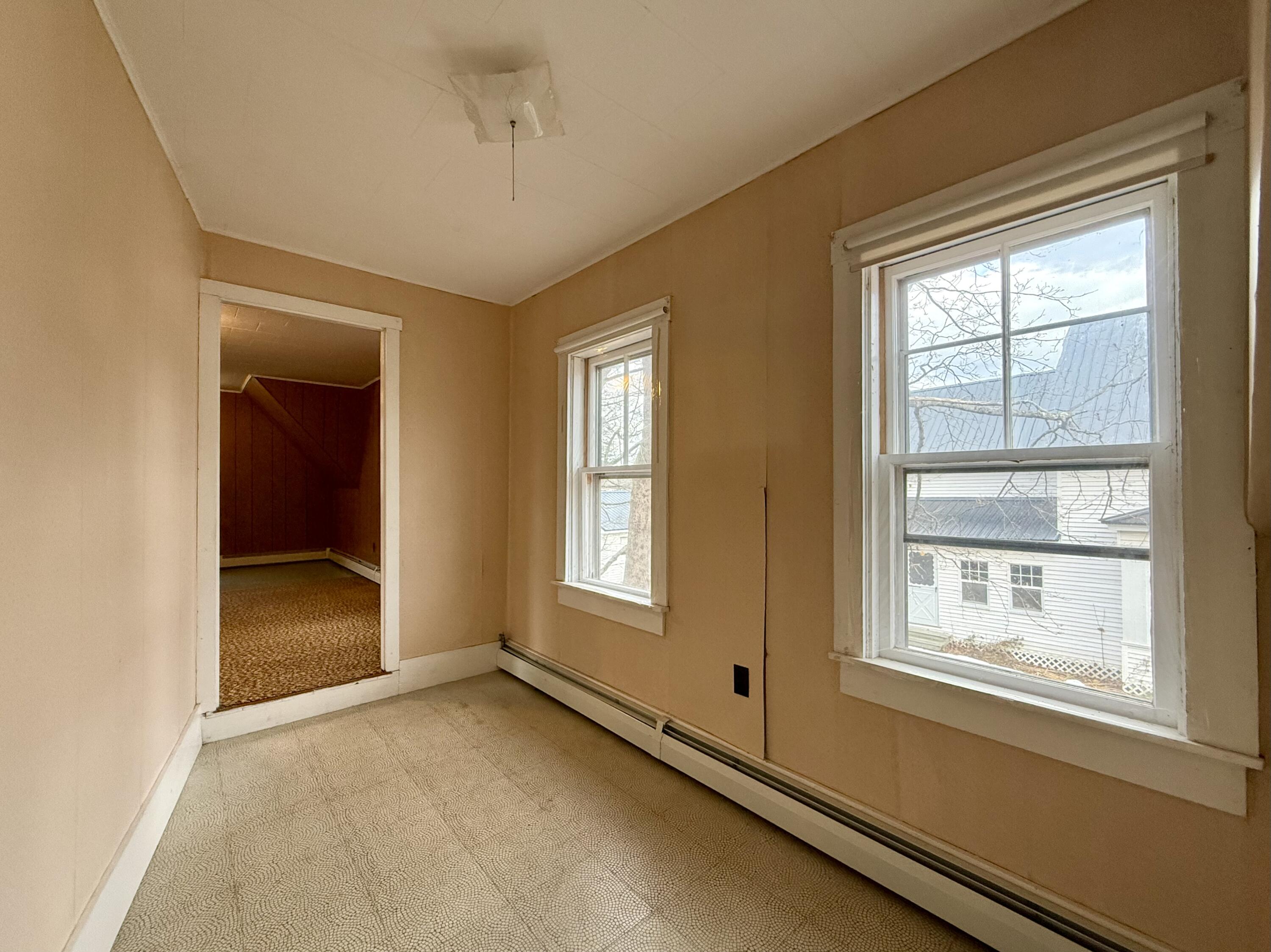 91 Downes Street Calais ME 04619