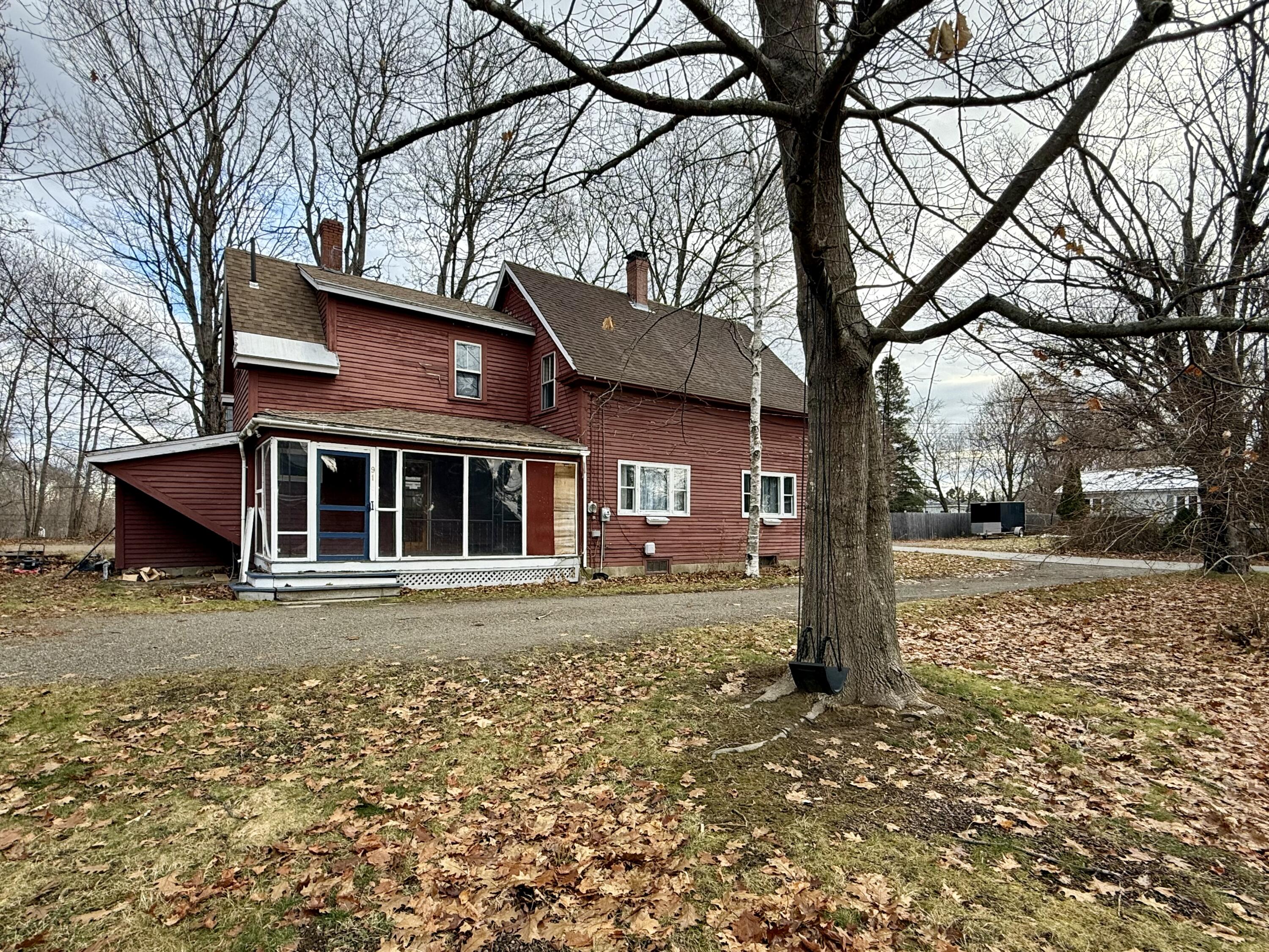 91 Downes Street Calais ME 04619