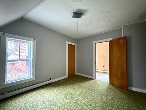 91 Downes Street Calais ME 04619