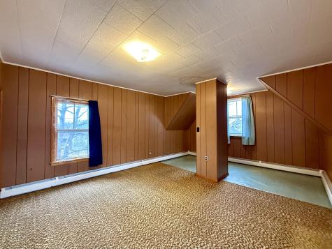 91 Downes Street Calais ME 04619